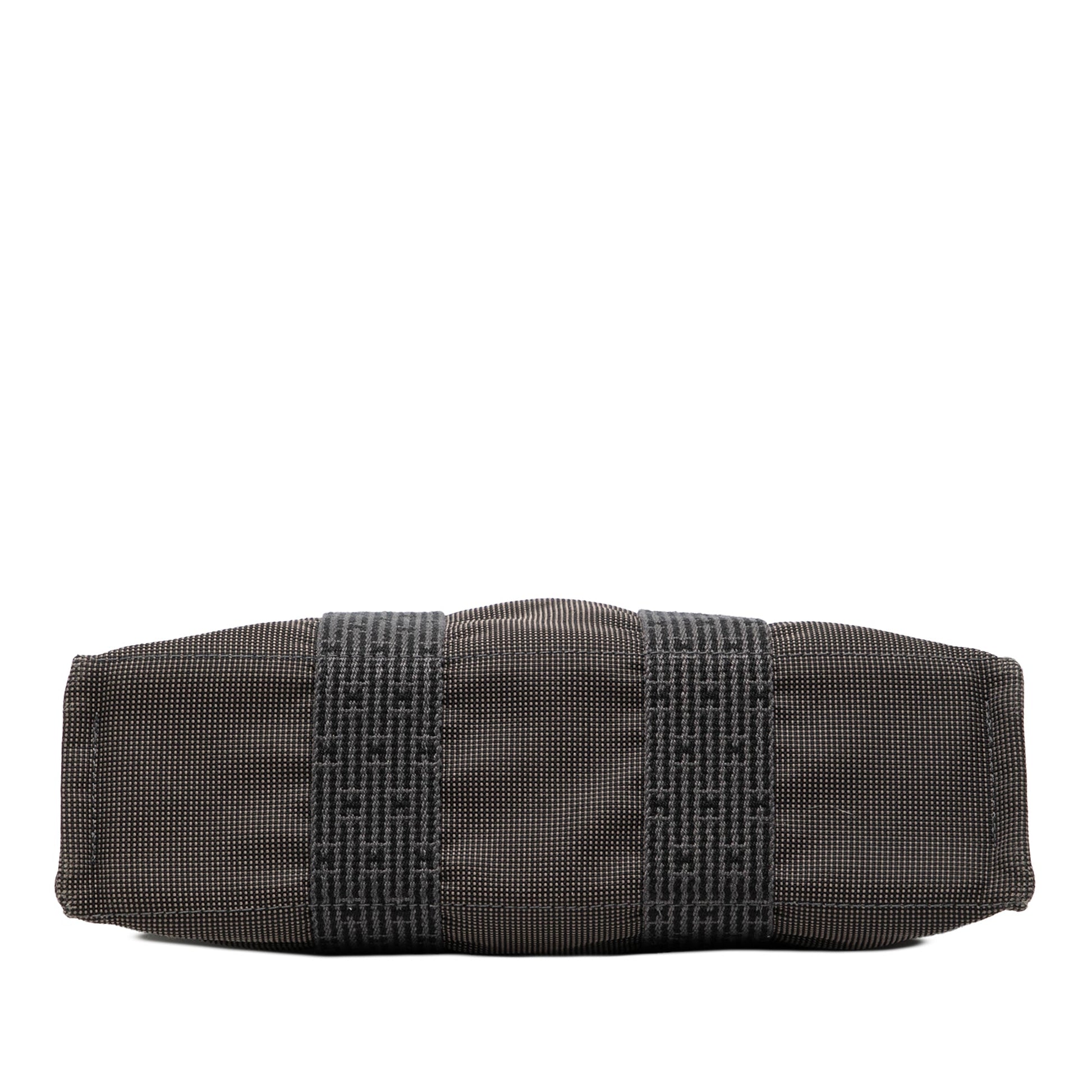 Hermès Canvas Herline PM
