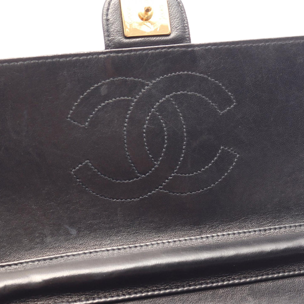 Chanel CC Matelasse Lambskin Flap Bag — Black