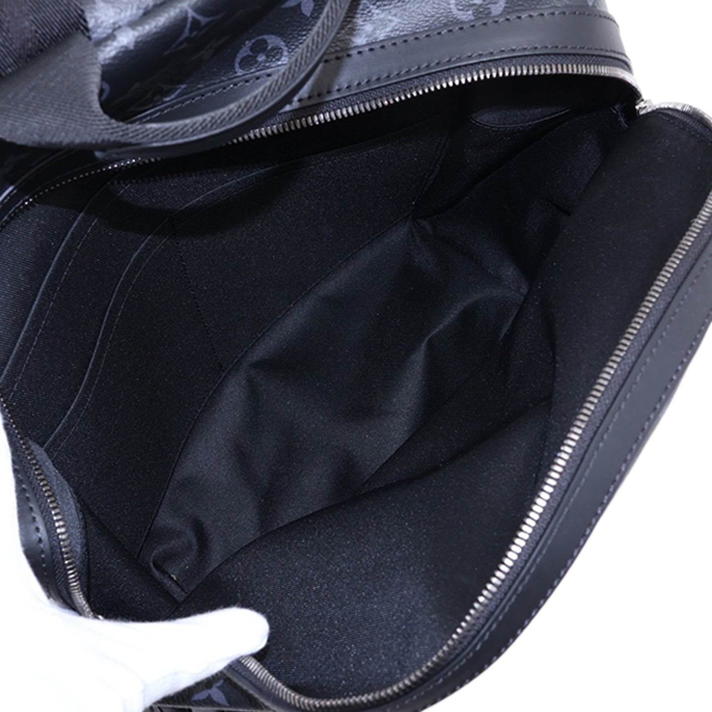Louis Vuitton Monogram Eclipse Discovery