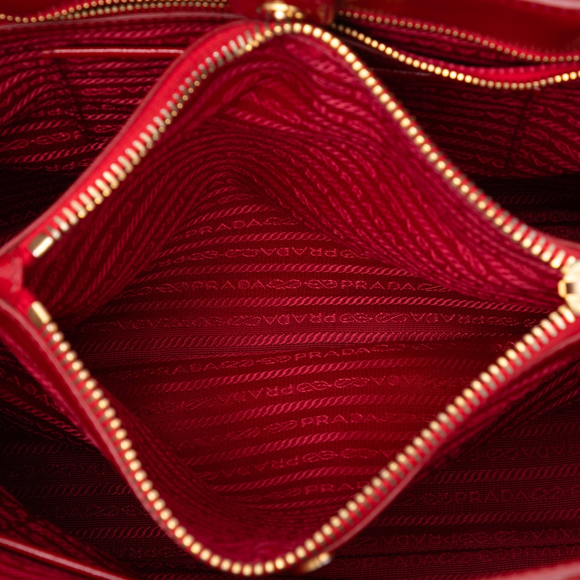 Prada Large Saffiano Vernice Galleria Satchel