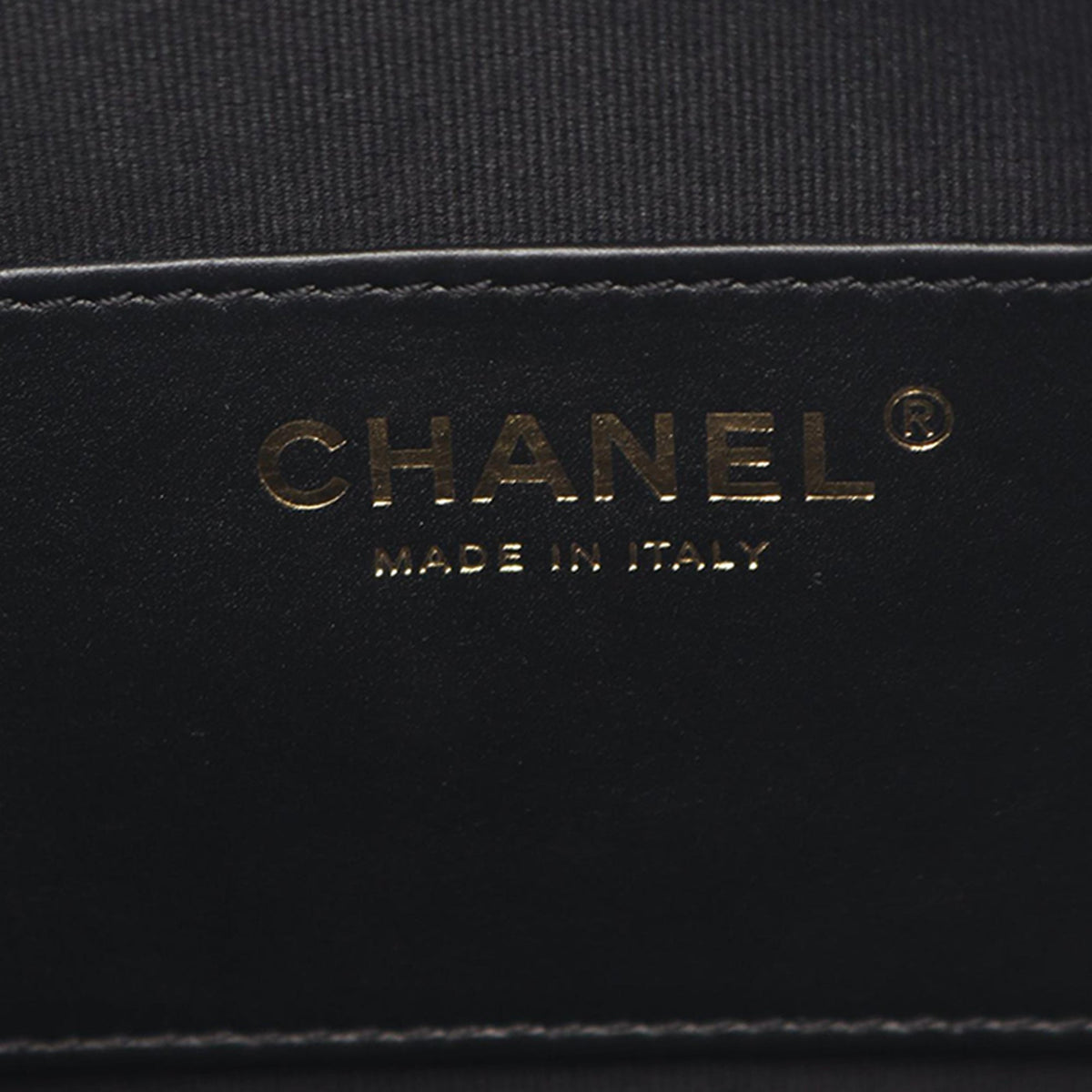 Chanel CC Quilted Caviar Round Vanity Case