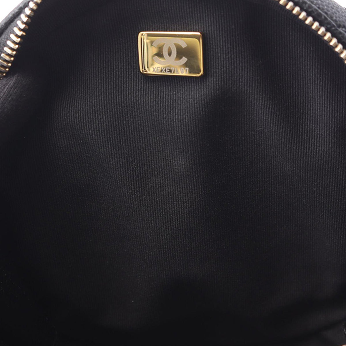 Chanel CC Quilted Caviar Round Vanity Case