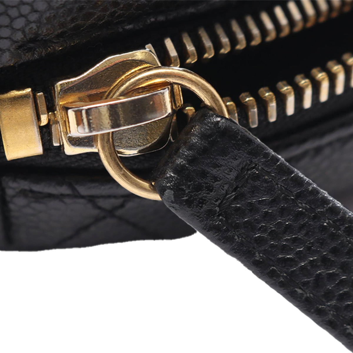 Chanel CC Quilted Caviar Round Vanity Case