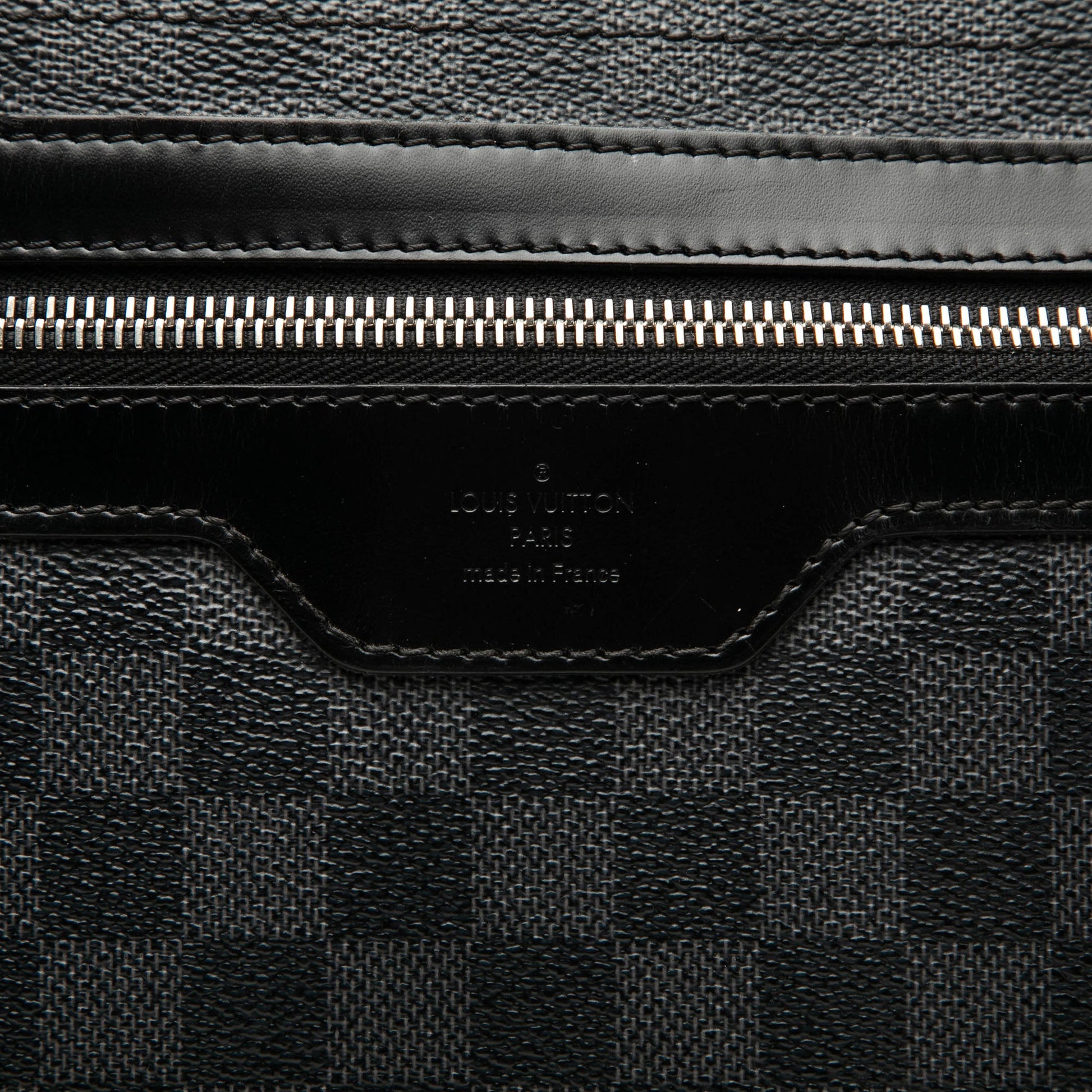 Louis Vuitton Damier Graphite District MM