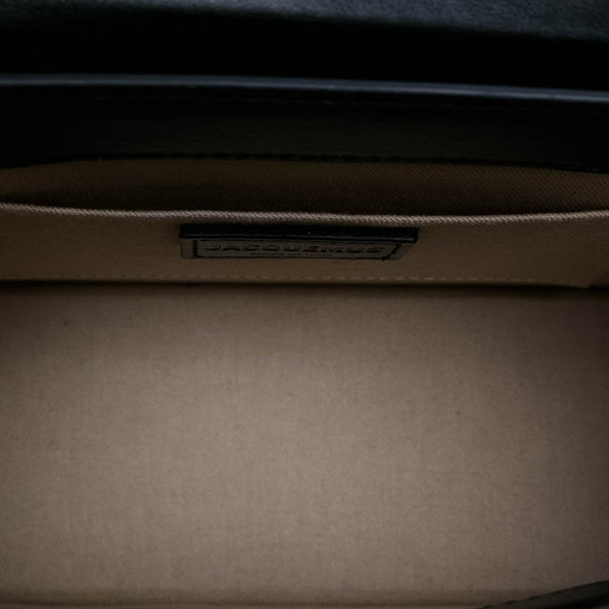 Jacquemus Smooth Calfskin Le Grand Chiquito — Black