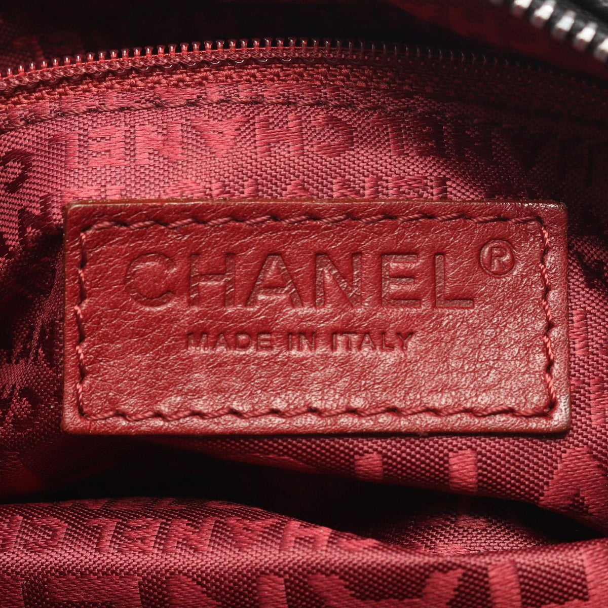 Chanel Chocolate Bar Caviar Button Handbag — Black