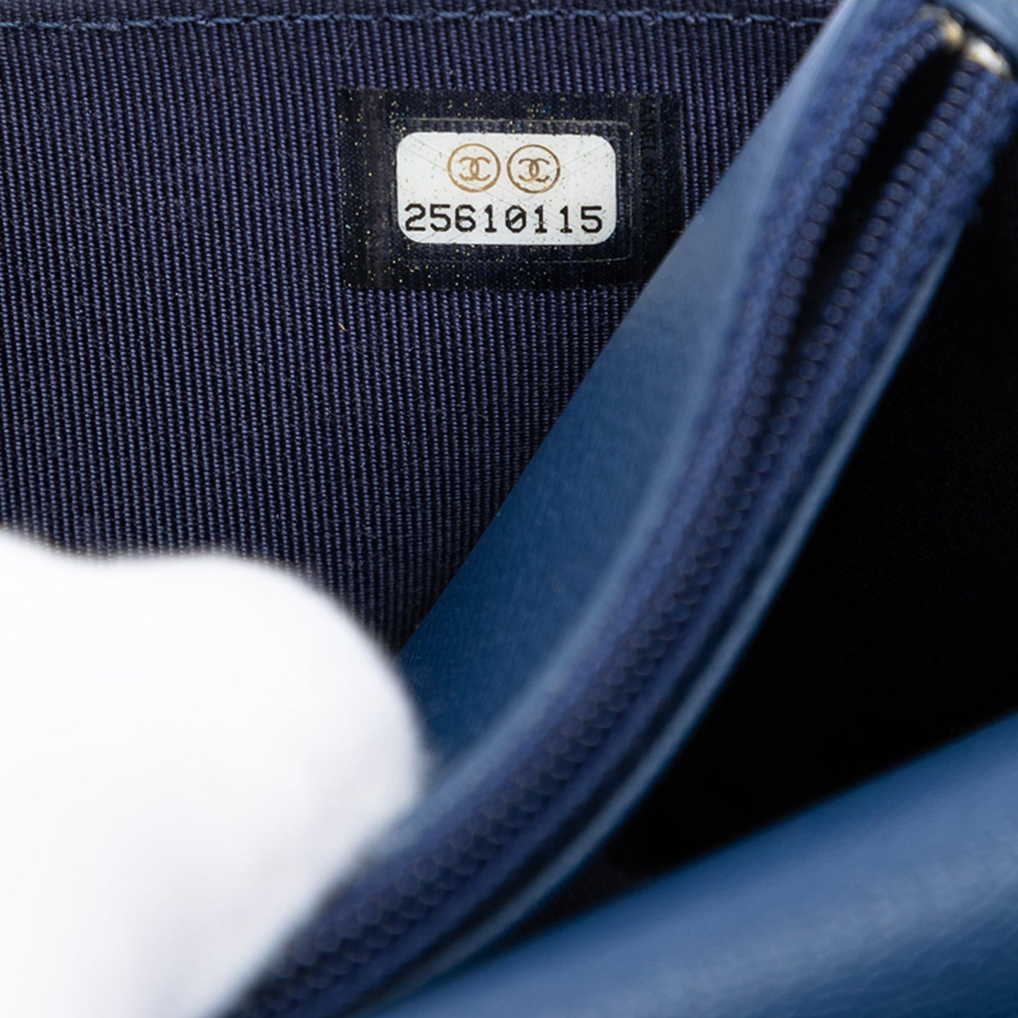 Quilted Patent Aged Calfskin Gabrielle Wallet On Chain