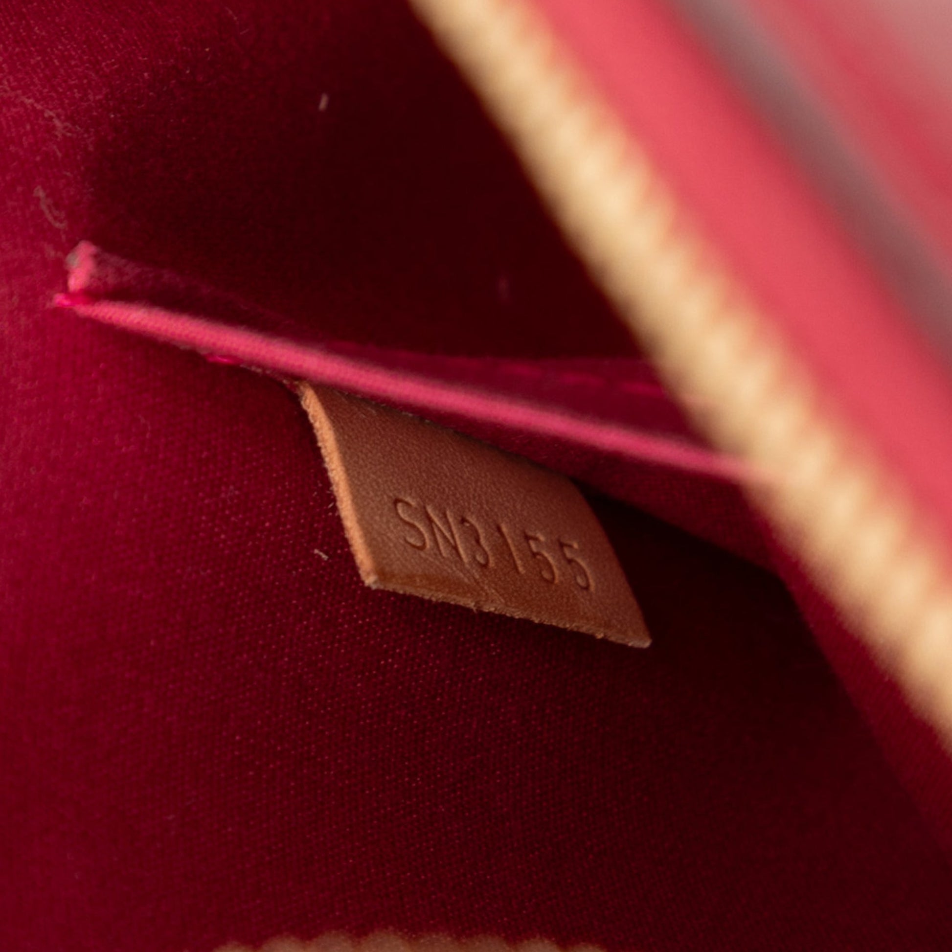 Louis Vuitton Monogram Vernis Alma BB