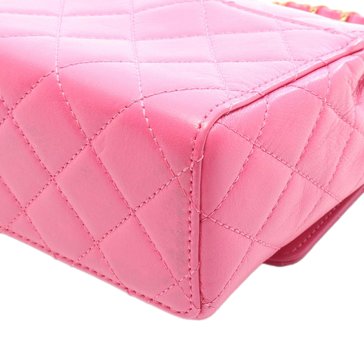 Chanel Small CC Quilted Calfskin Flap — Pink
