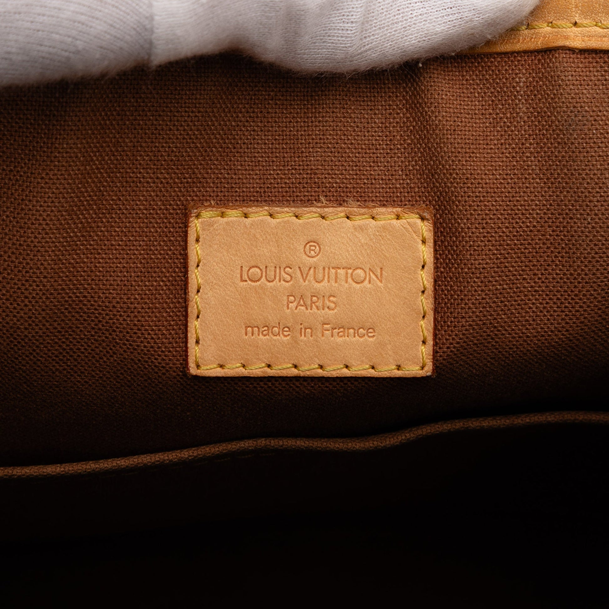 Louis Vuitton Monogram Batignolles Vertical PM