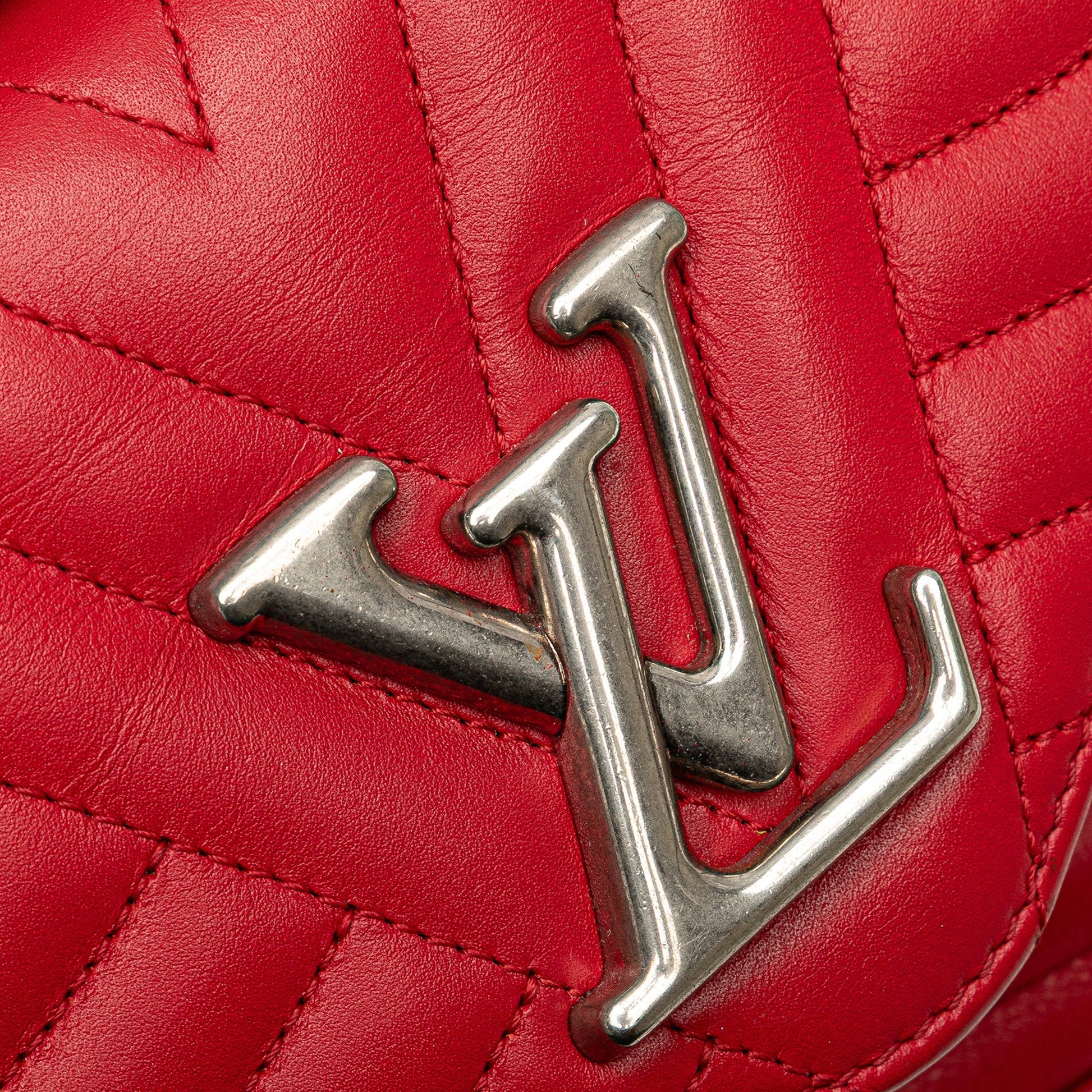 Louis Vuitton New Wave Chain Bag PM