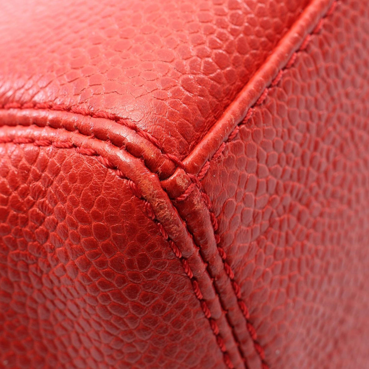 Chanel Caviar Shoulder Bag — Red