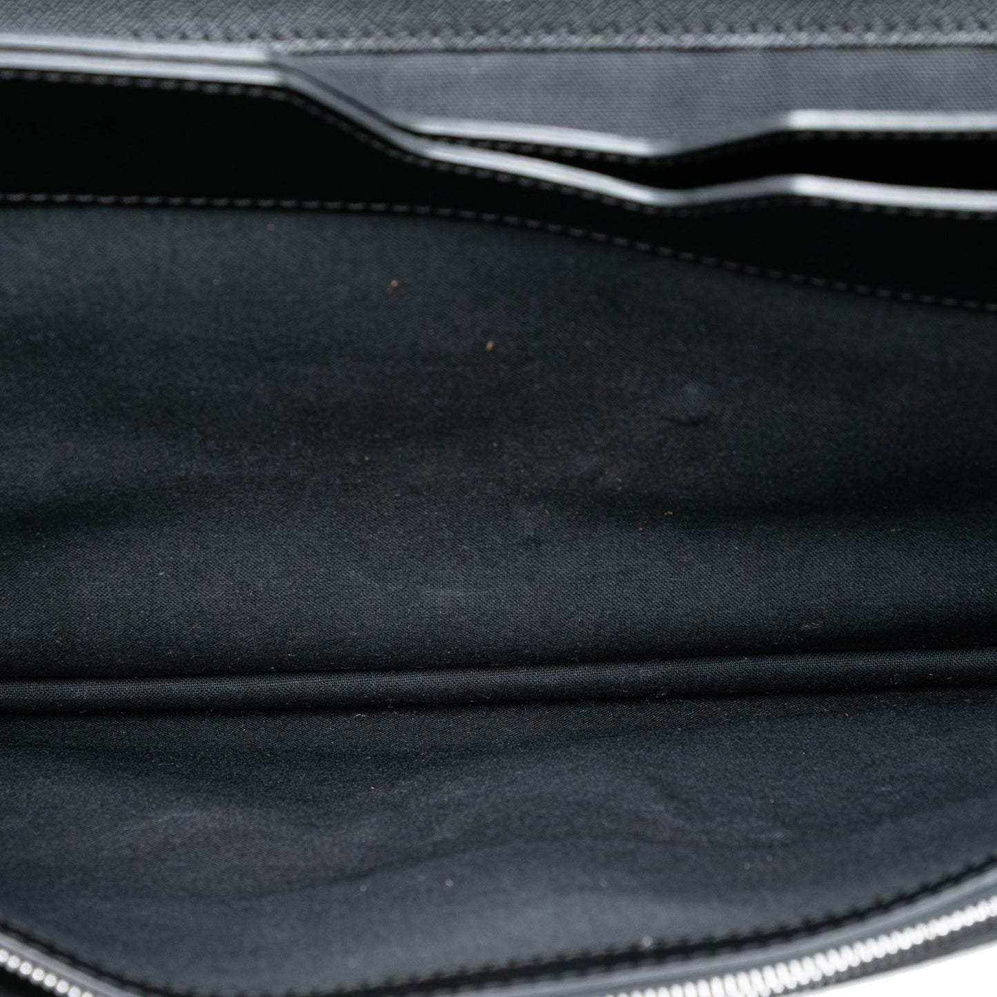 Louis Vuitton Taiga Laguito