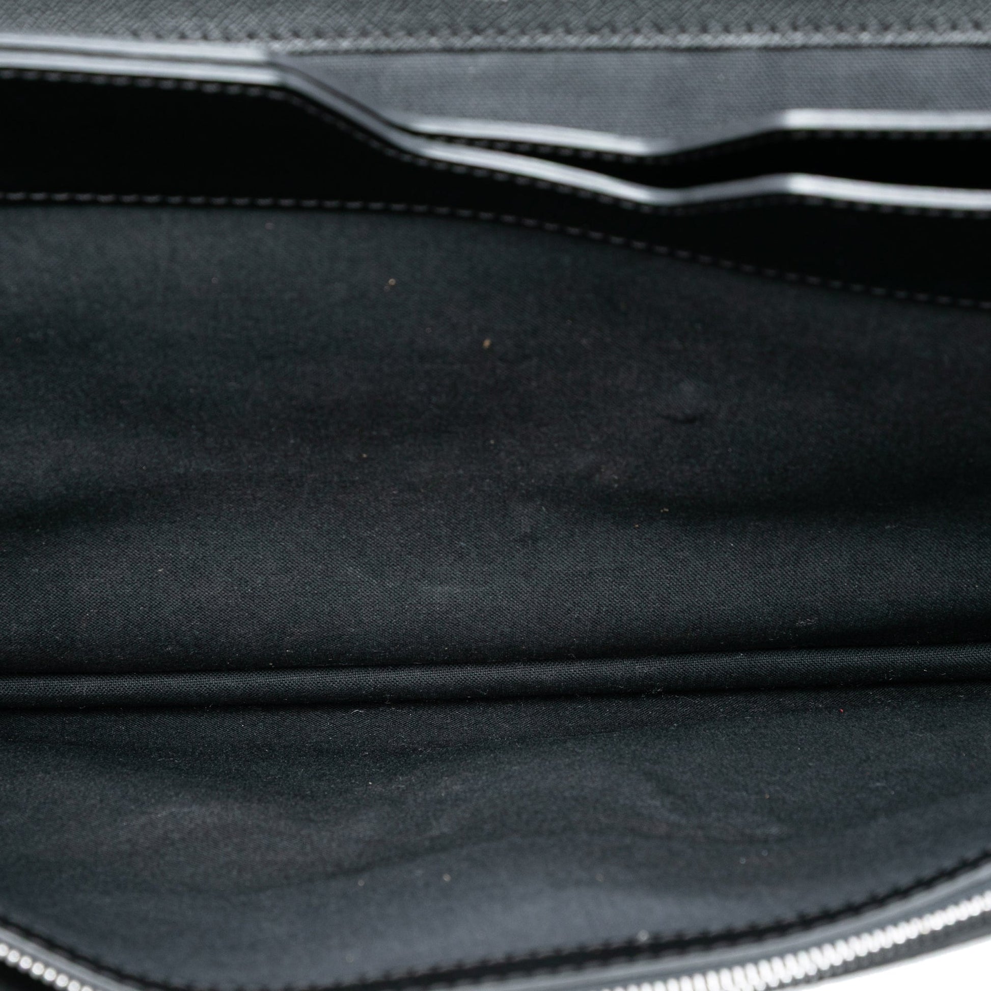 Louis Vuitton Taiga Laguito