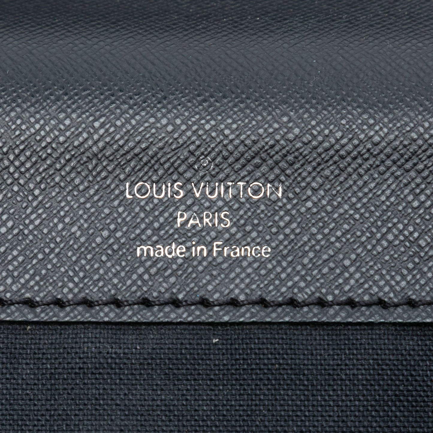 Louis Vuitton Taiga Laguito