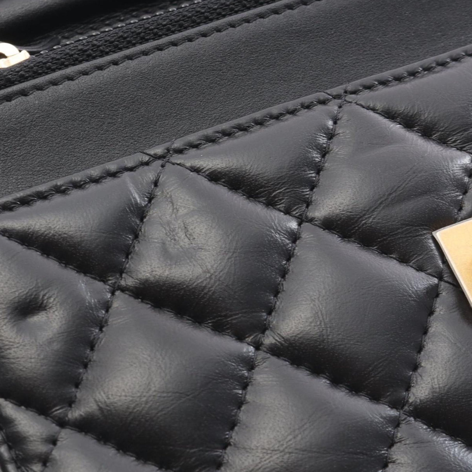 Chanel Quilted Lambskin Reissue 2.55 Charms Wallet On Chain