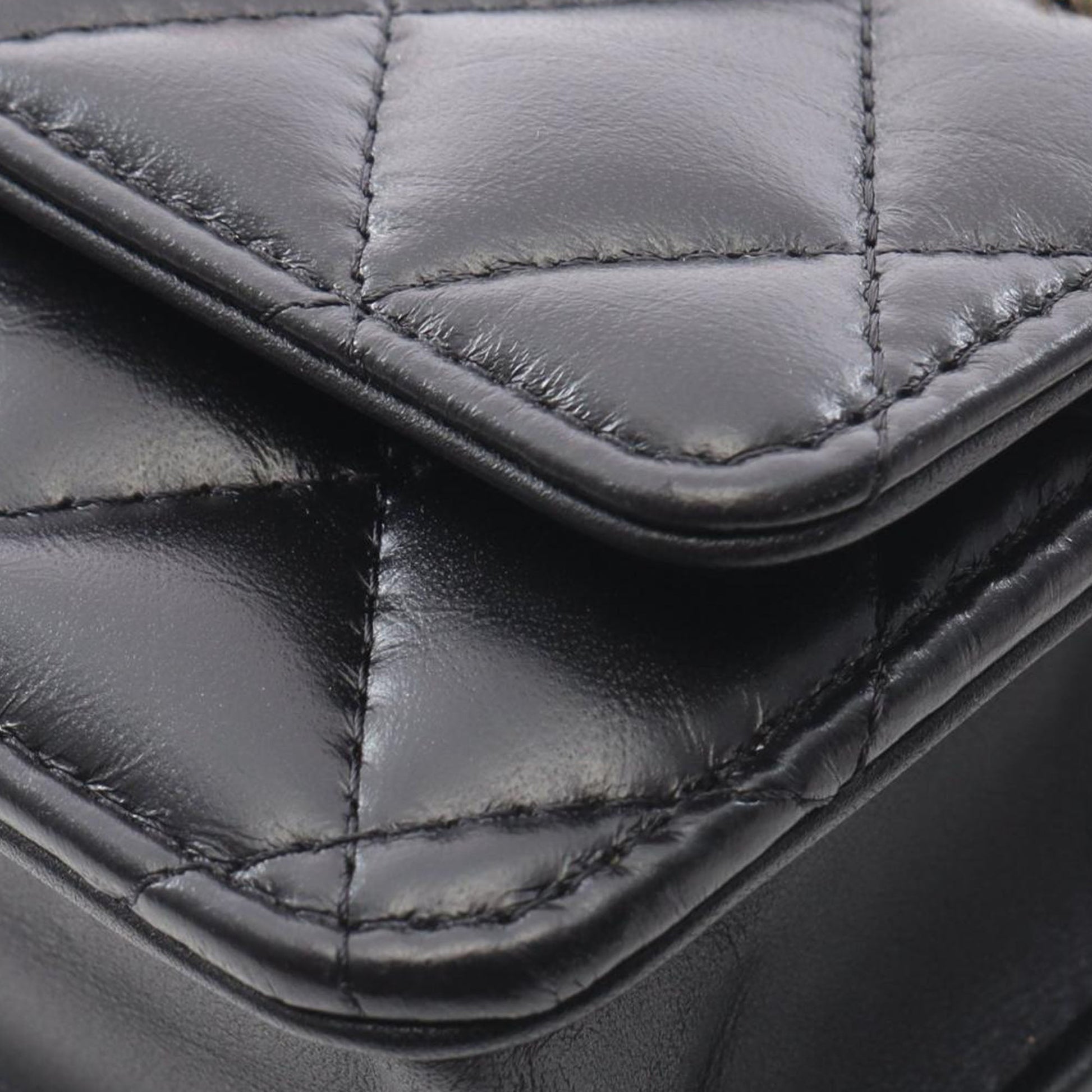 Chanel Quilted Lambskin Reissue 2.55 Charms Wallet On Chain