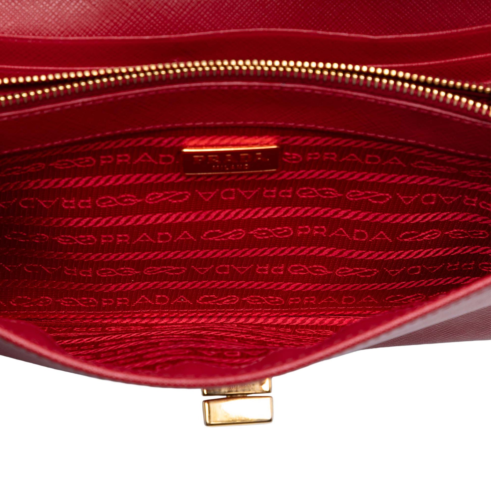 Prada Saffiano Heart Wallet On Chain