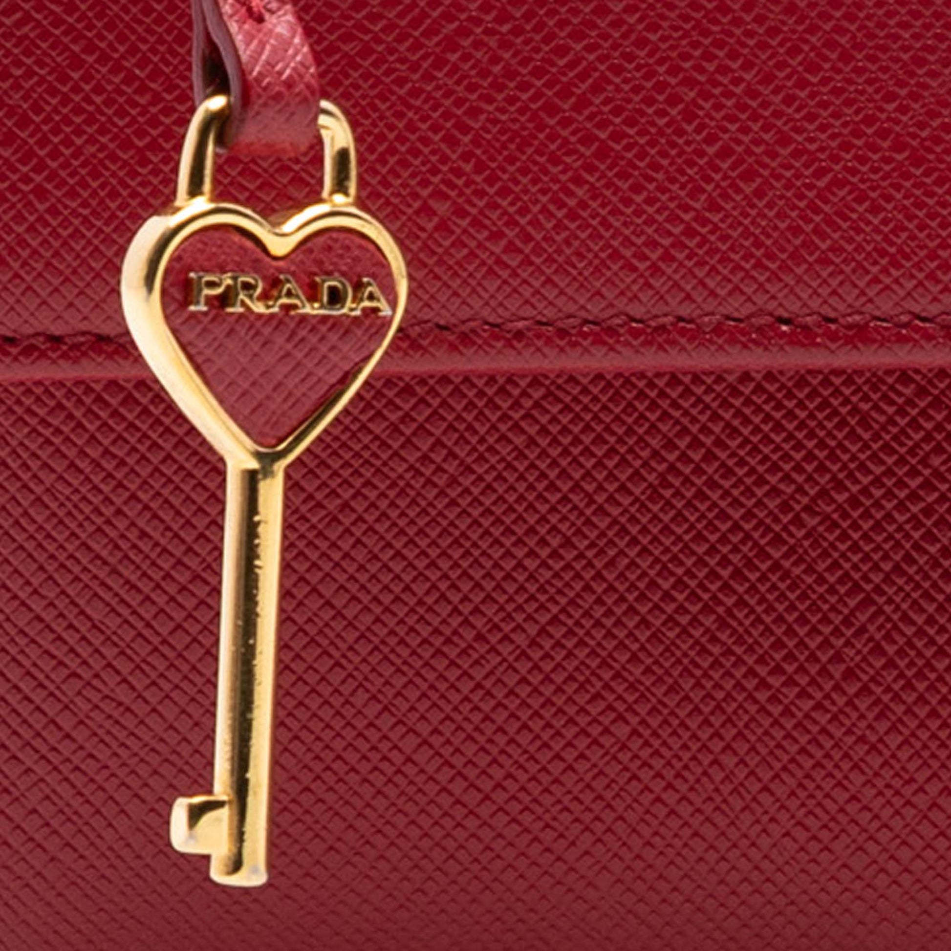 Prada Saffiano Heart Wallet On Chain