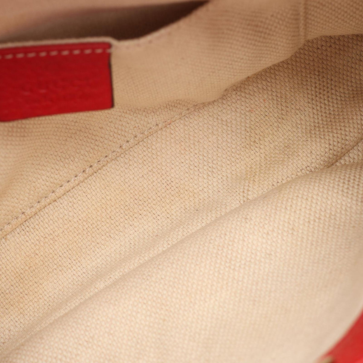 Gucci Small Calfskin Soho Chain Tote