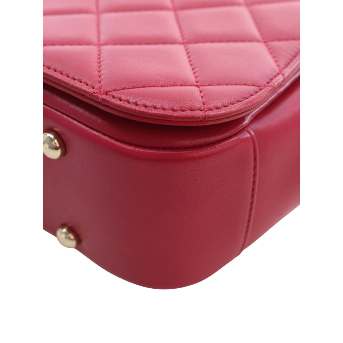 Chanel Small Quilted Lambskin Carry Chic Flap — Red