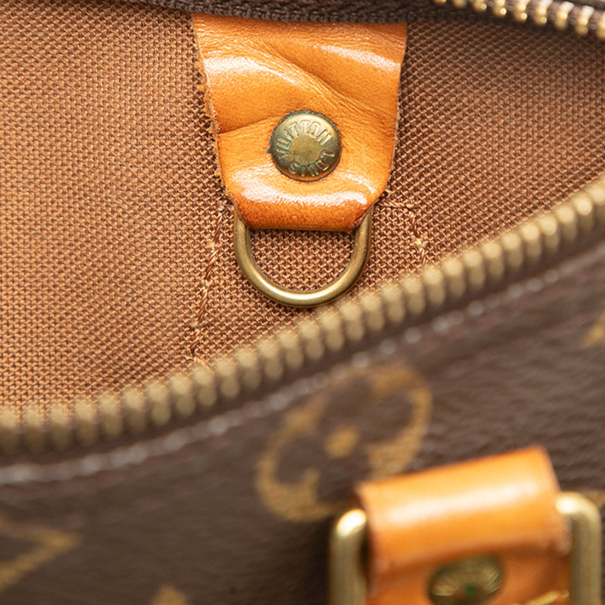 Louis Vuitton Monogram Speedy 25 — Brown