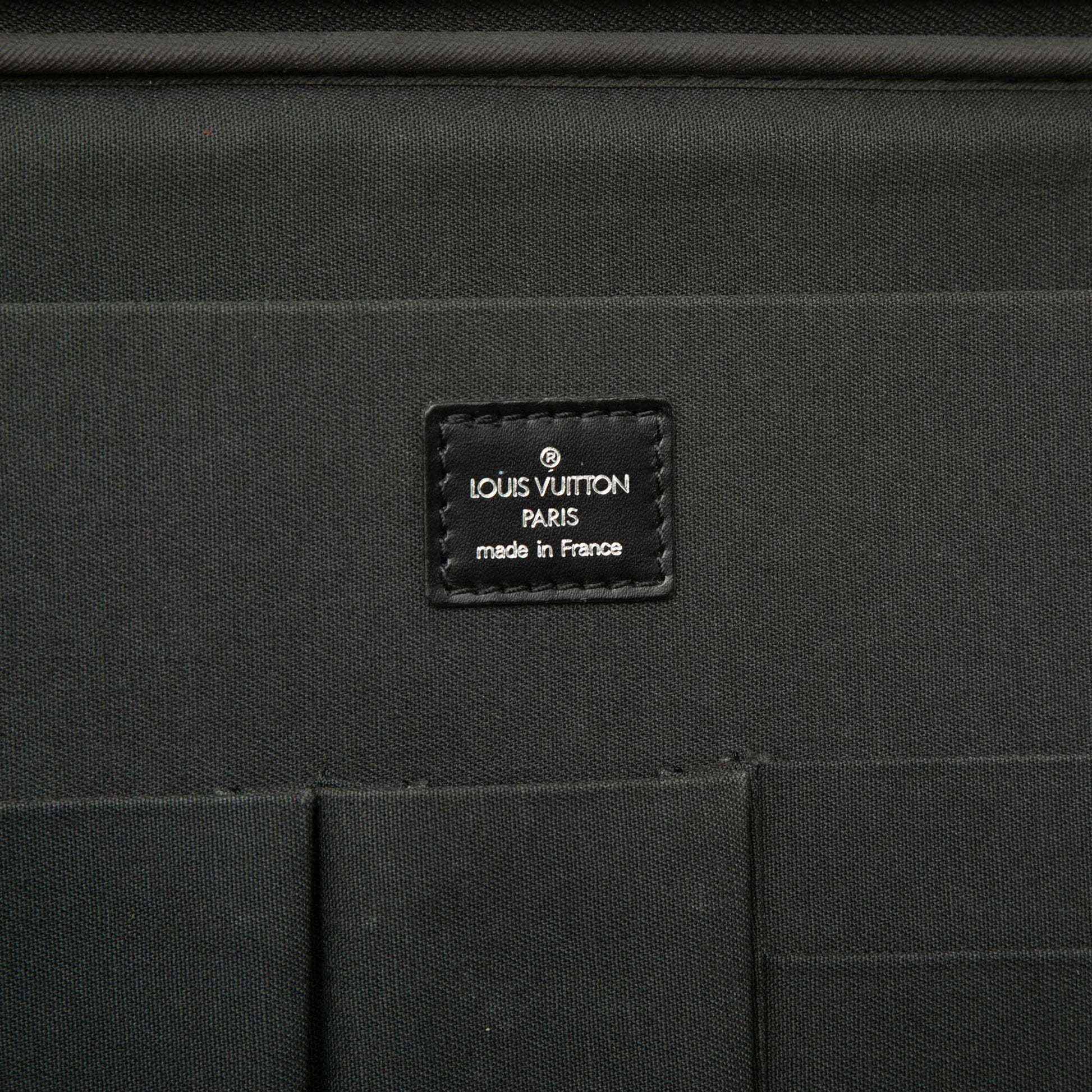 Louis Vuitton Taiga Porte Ordinateur Odessa
