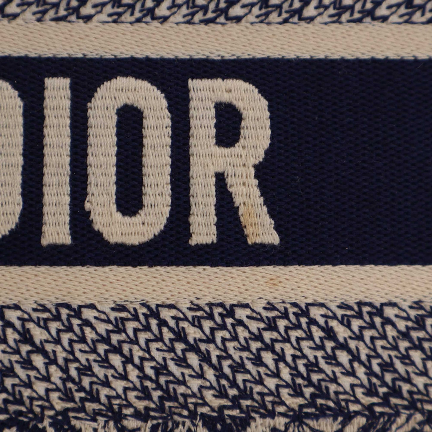 Dior Medium Canvas Embroidered Reverse Dioriviera Toile De Jouy Book Tote