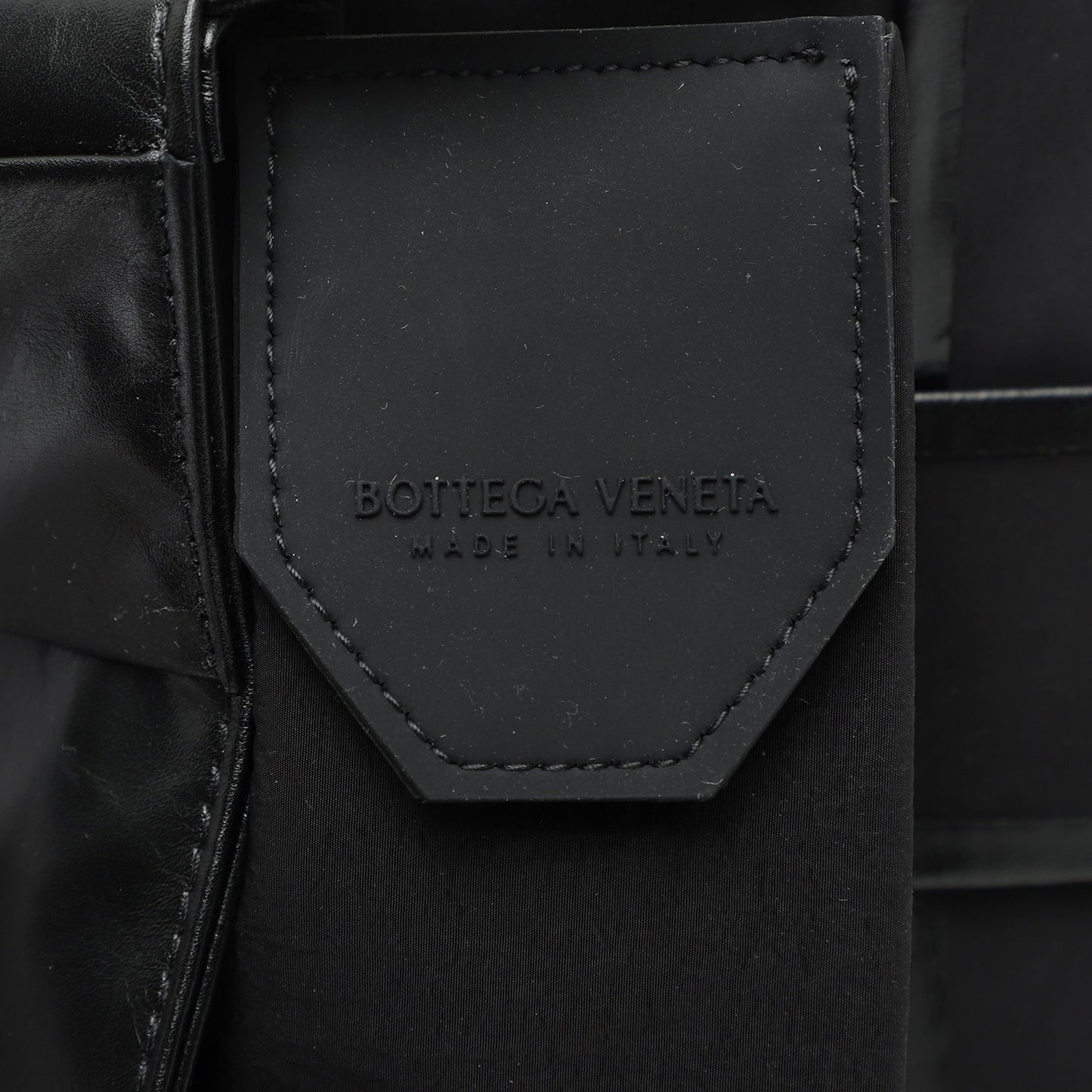 Bottega Veneta Candy Paper Calfskin Intrecciato Cassette Crossbody