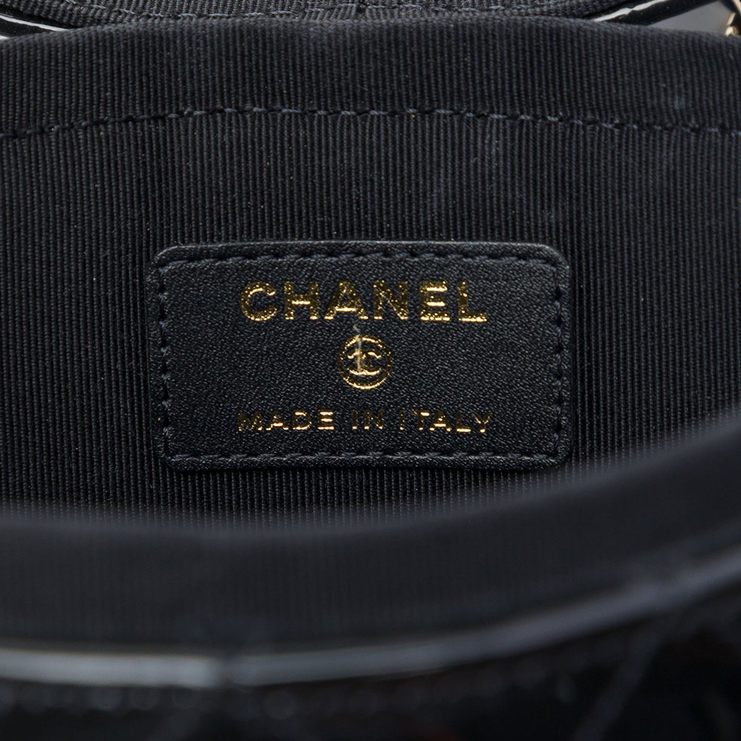 Chanel CC Quilted Patent Round Vanity Clutch With Chain