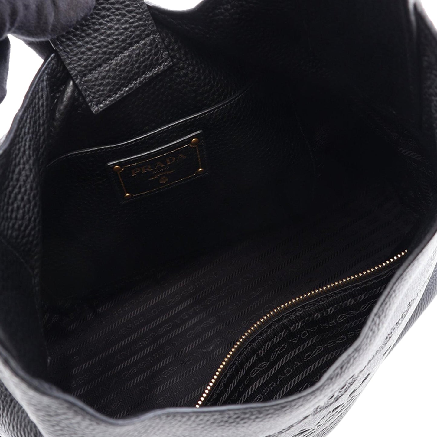 Prada Canapa Logo Vitello Daino Hobo