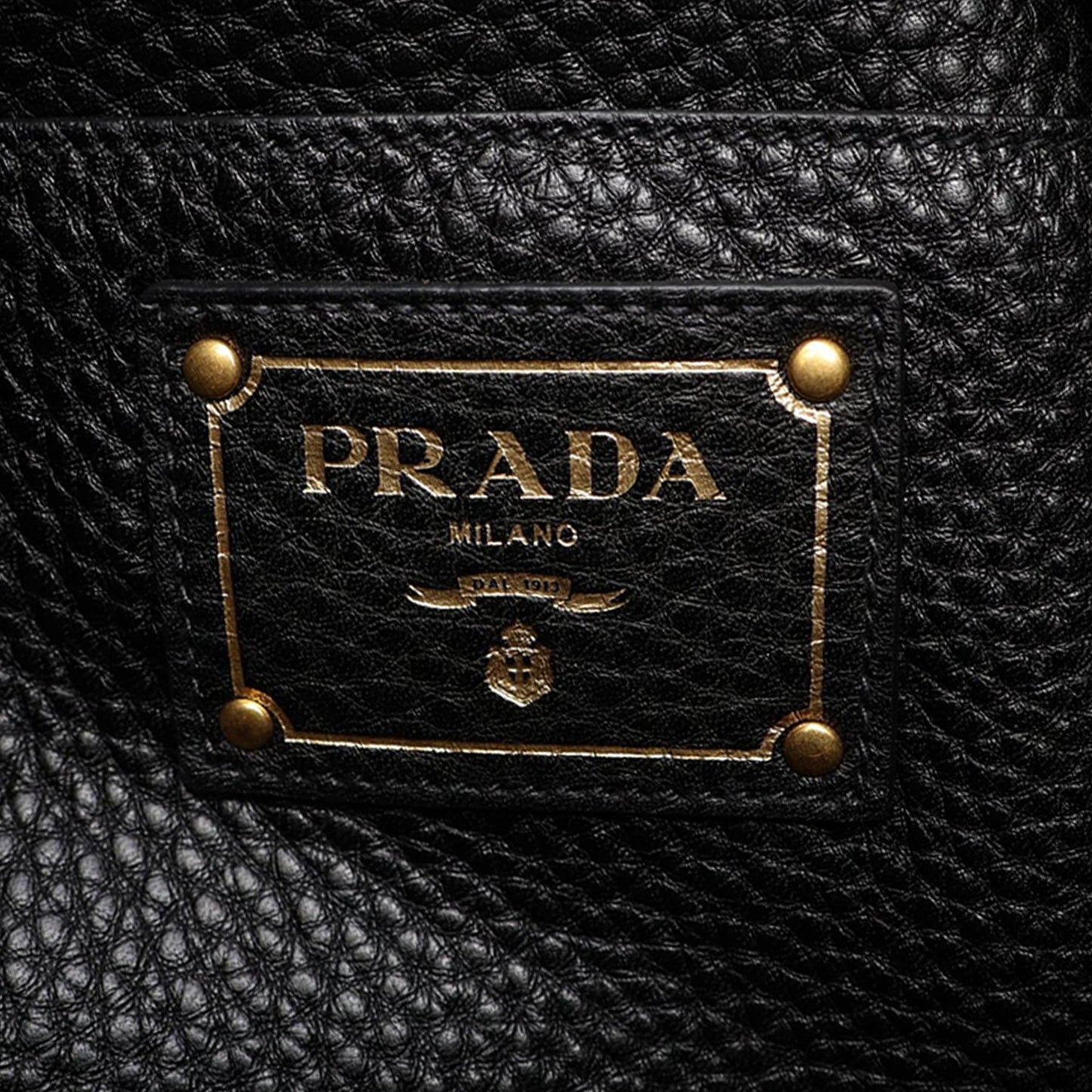 Prada Canapa Logo Vitello Daino Hobo