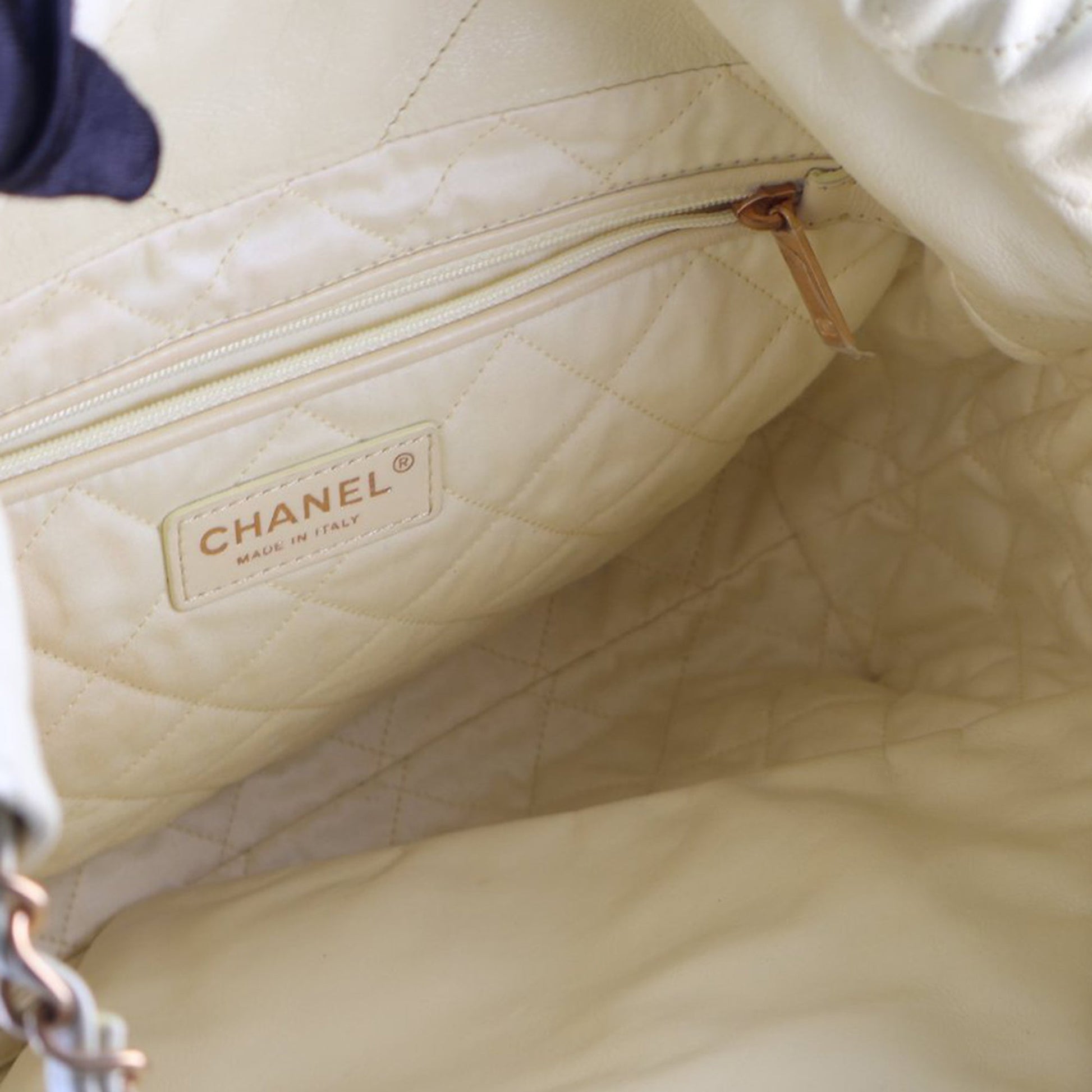 Small Quilted Shiny Calfskin 22 Handbag