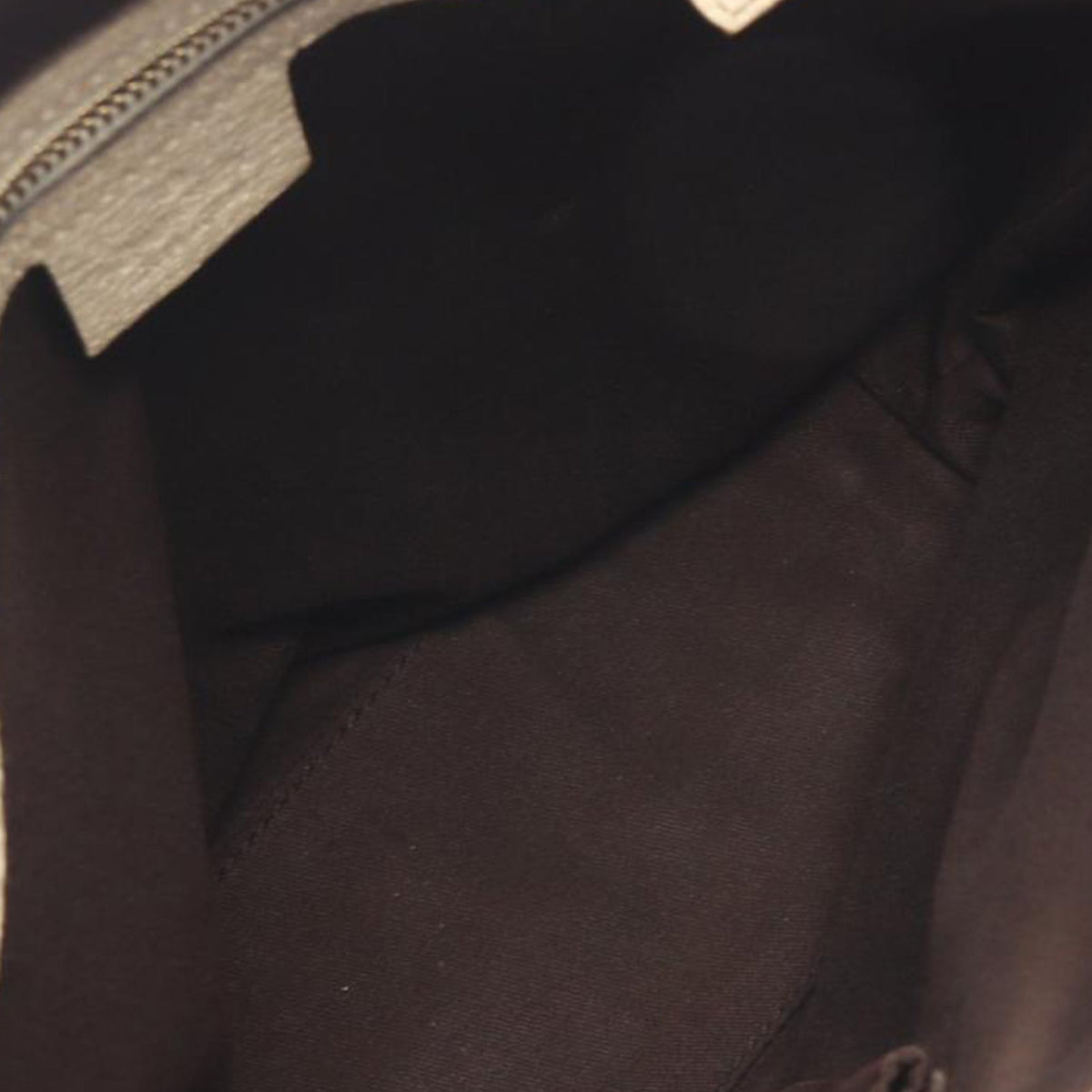 Gucci GG Canvas Charmy Tote — Beige