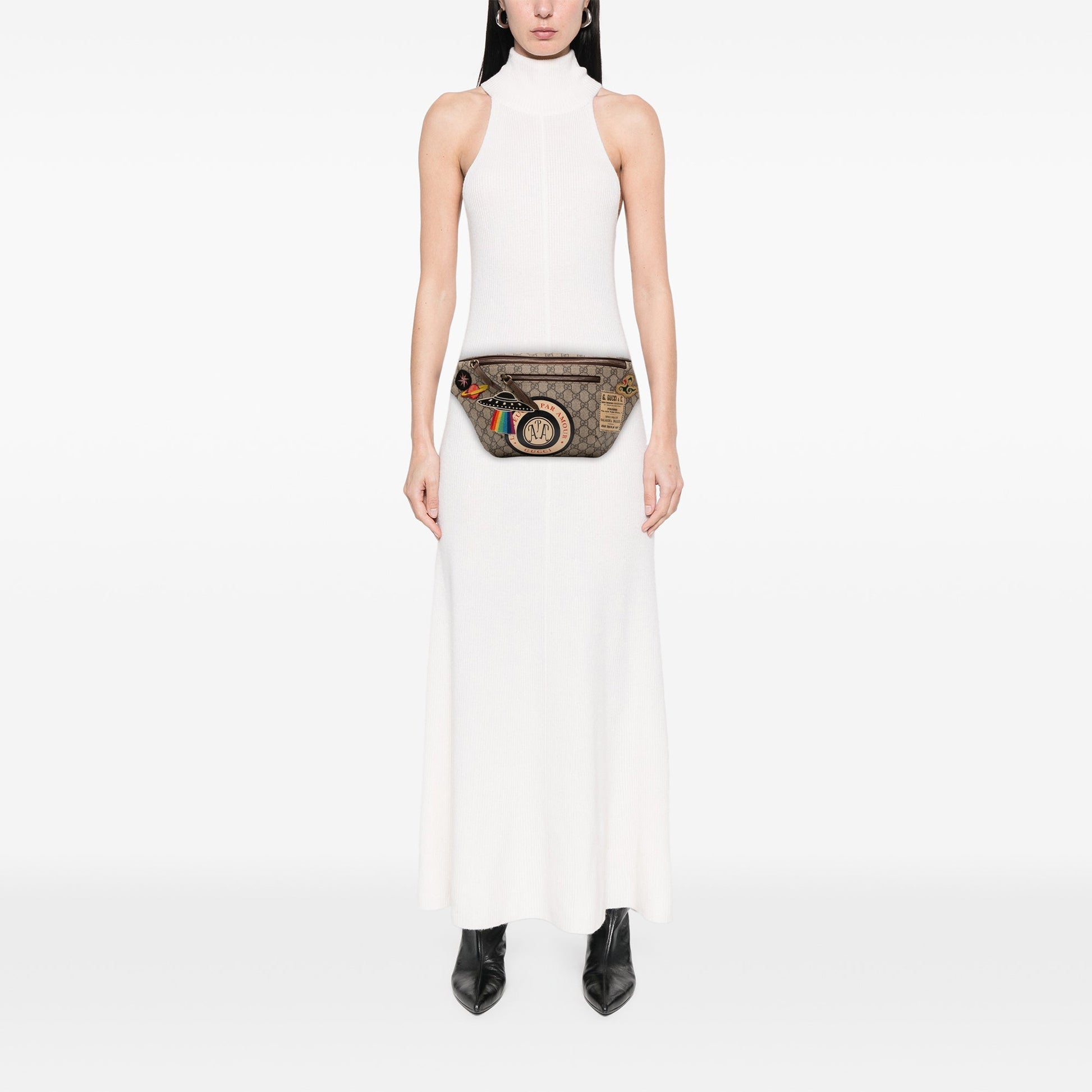 Gucci GG Supreme Courrier Belt Bag