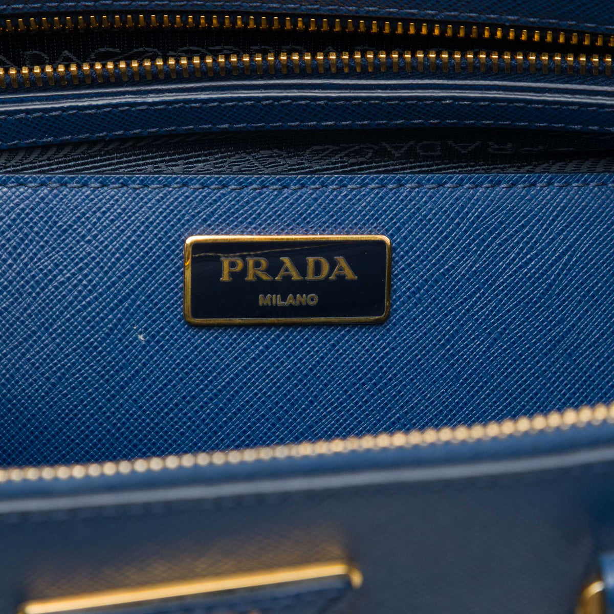 Prada Large Saffiano Lux Galleria Double Zip Tote — Blue