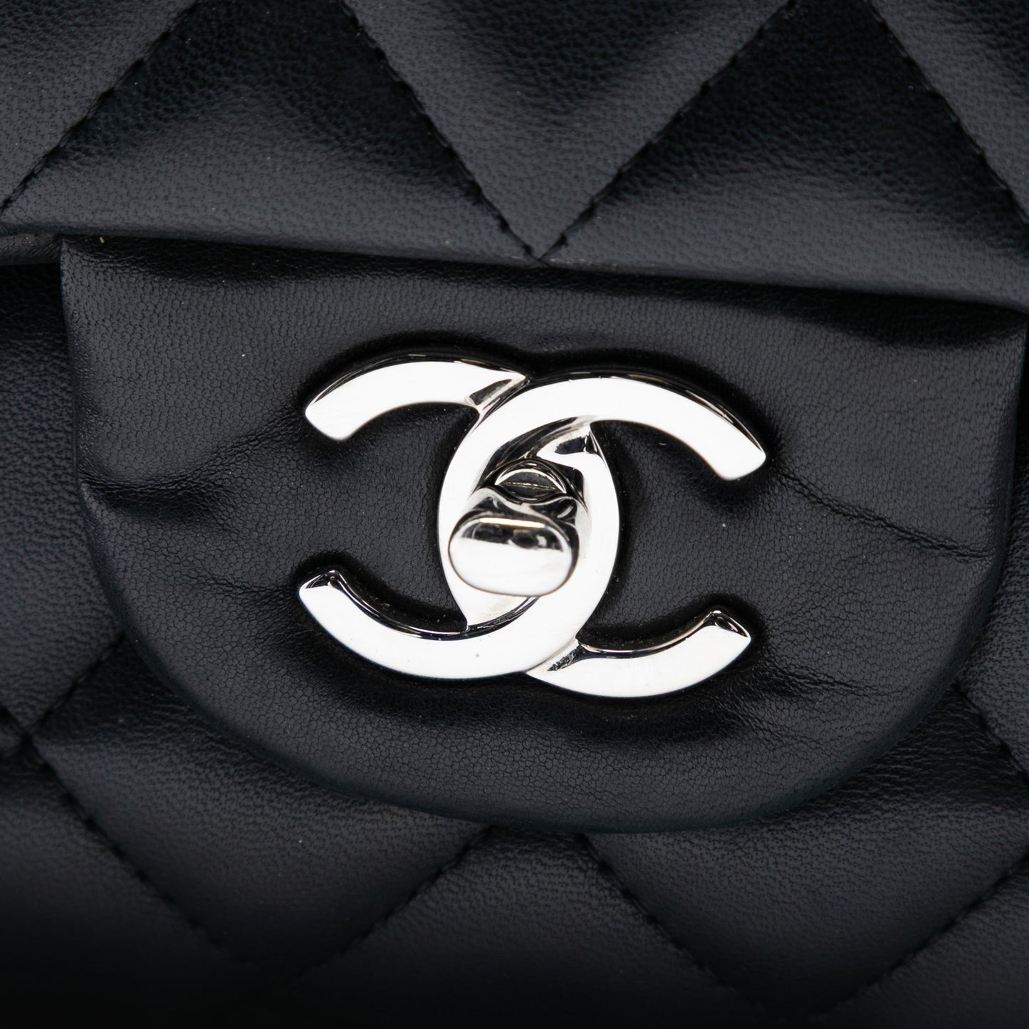 Chanel Jumbo Classic Lambskin Double Flap