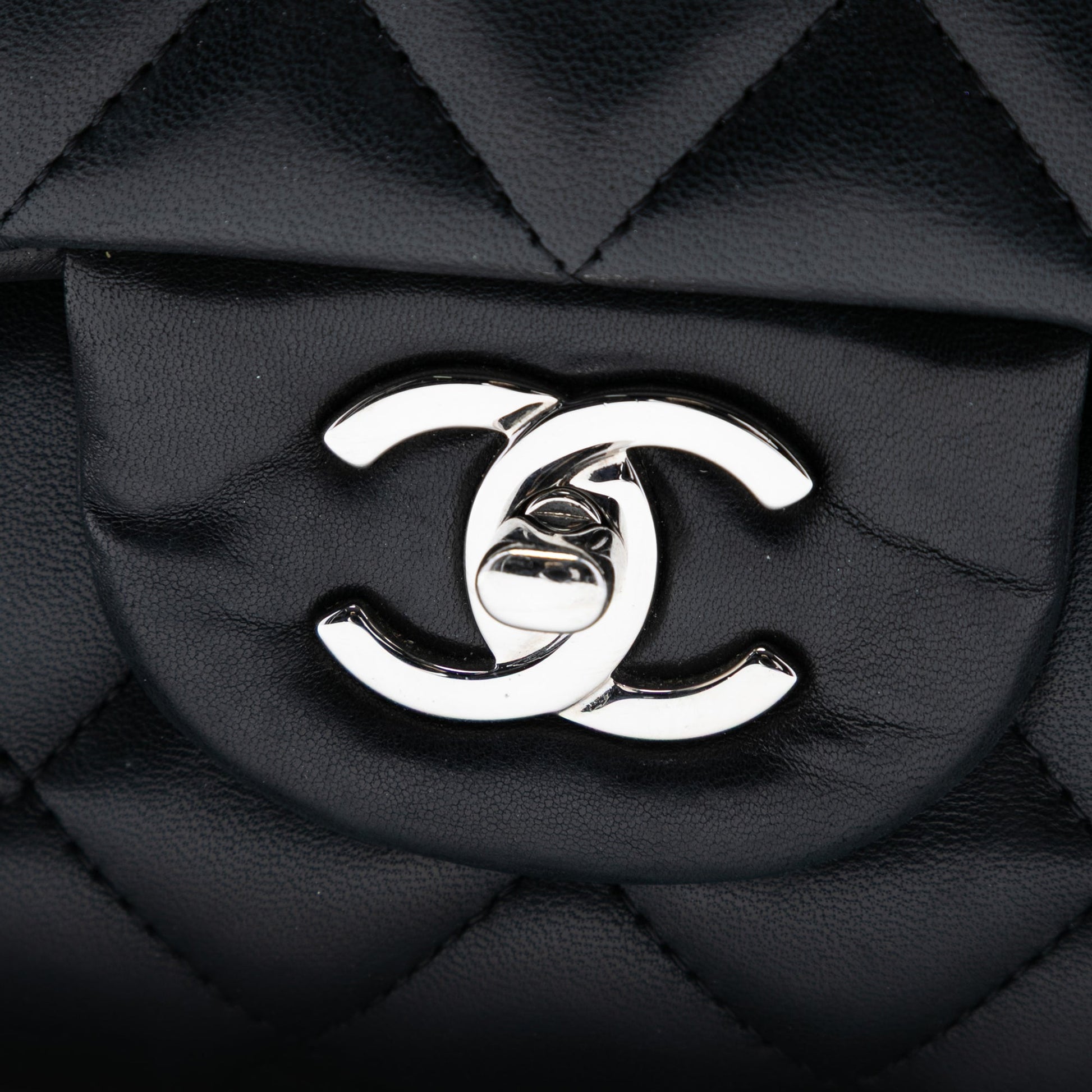 Chanel Jumbo Classic Lambskin Double Flap