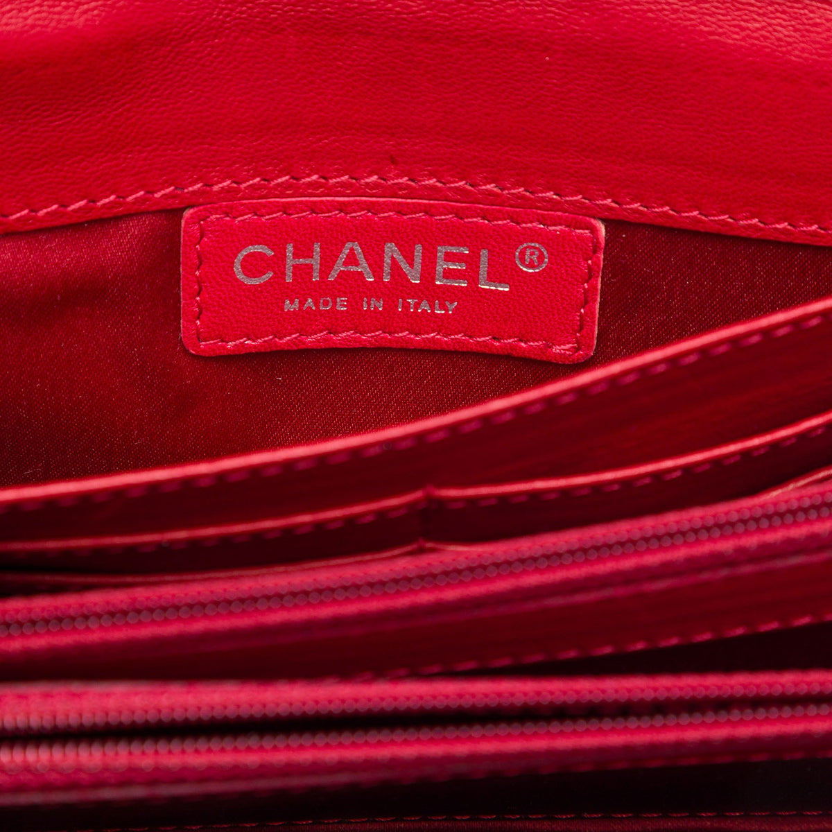 Chanel CC Quilted Patent East West Wallet On Chain — Red