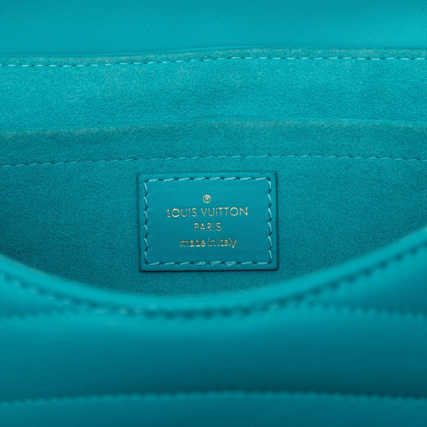 Louis Vuitton New Wave Chain Bag MM