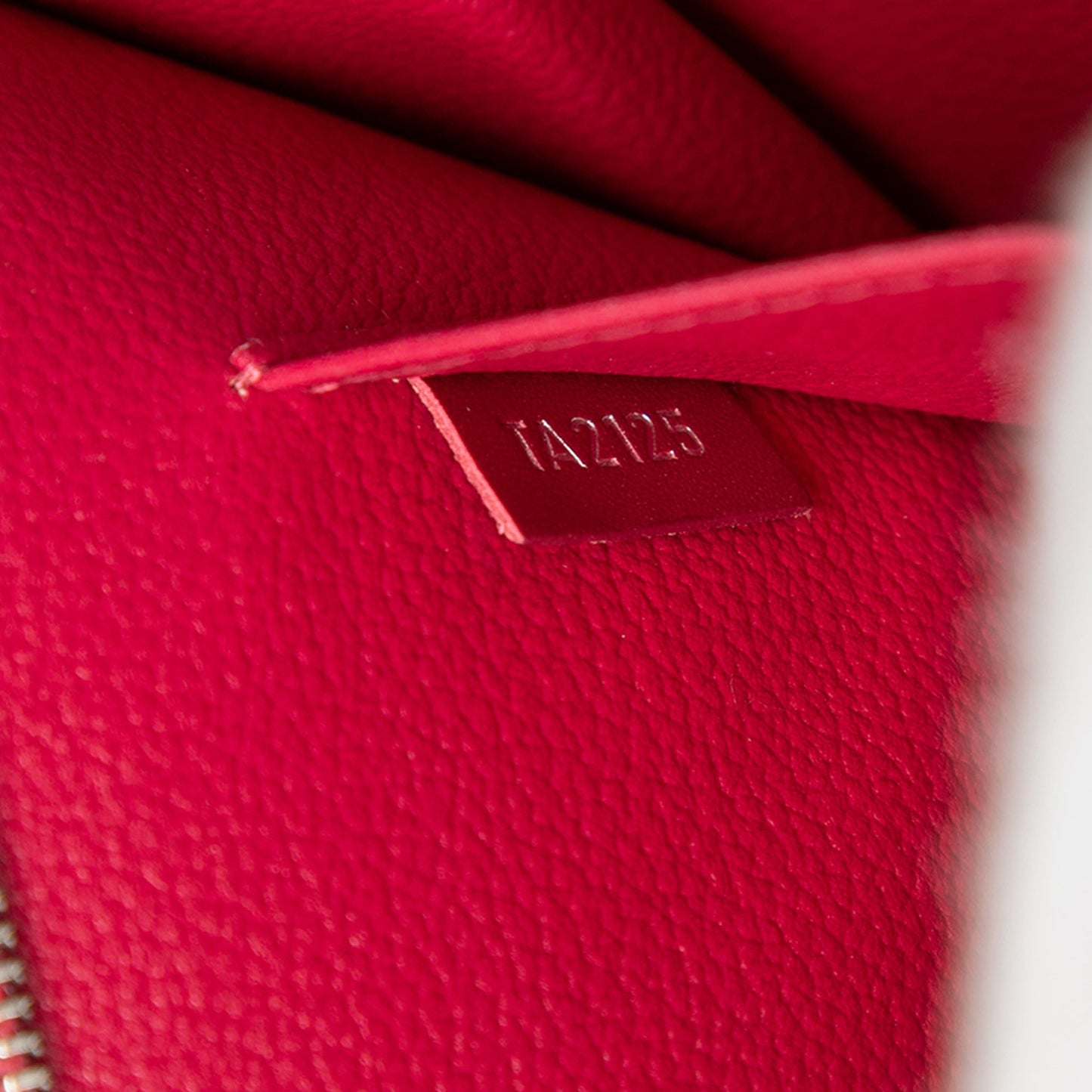 Louis Vuitton Epi Toiletry Pouch 26