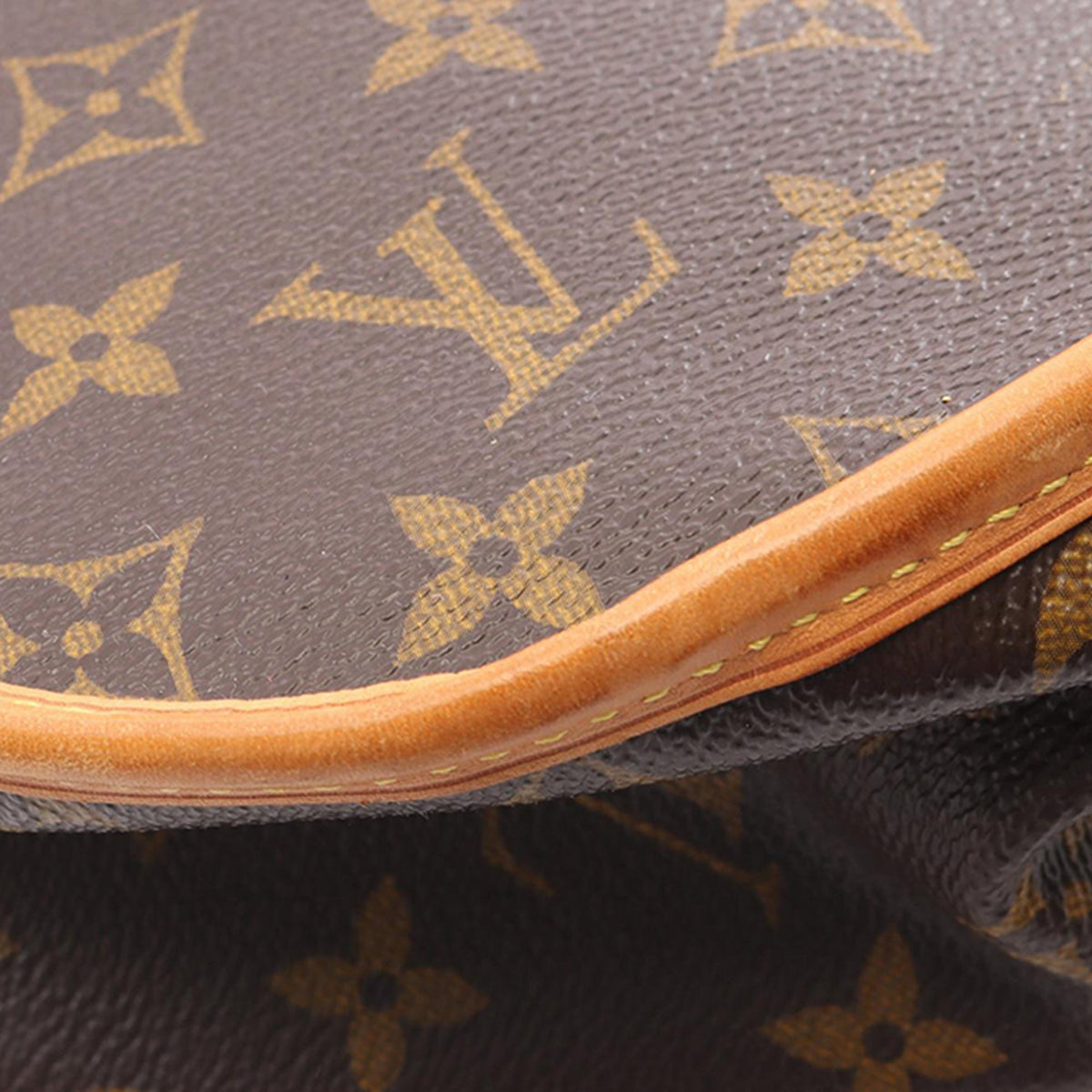 Louis Vuitton Monogram Menilmontant MM