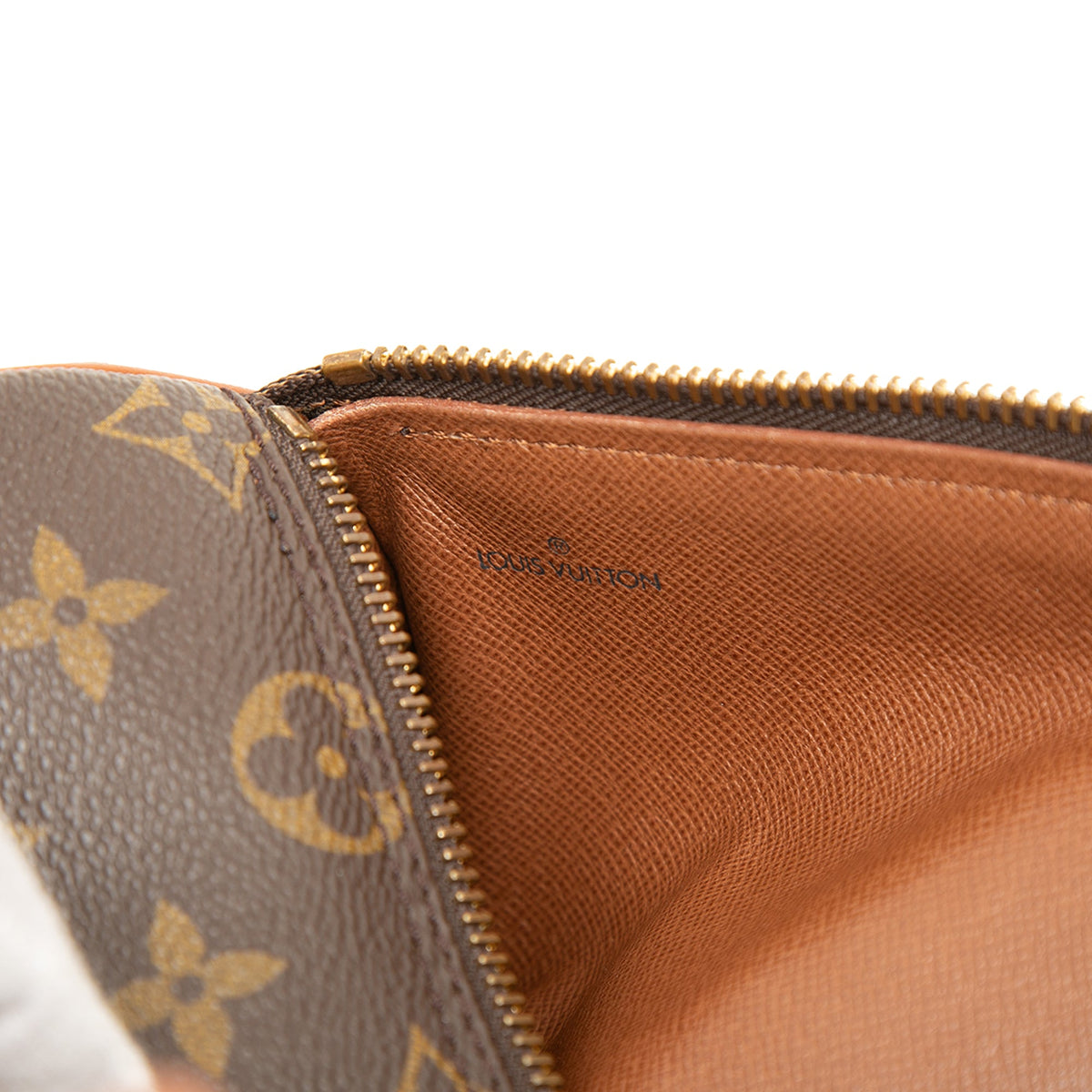 Louis Vuitton Monogram Papillon 26