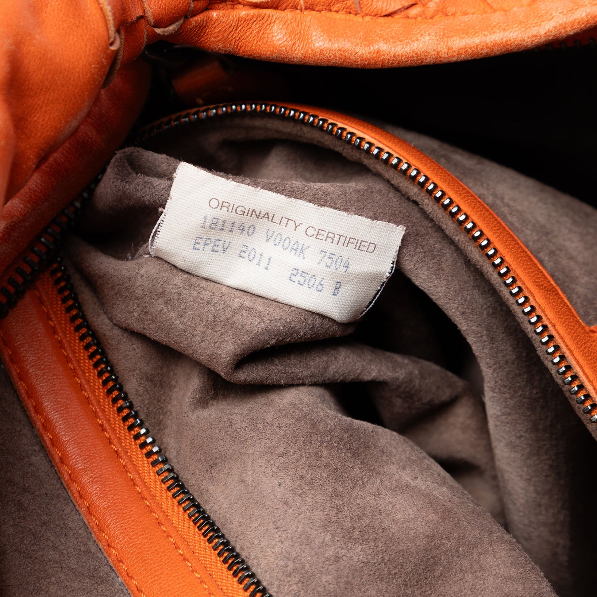 Bottega Veneta Large Nappa Intrecciato Fuzzy Veneta Hobo