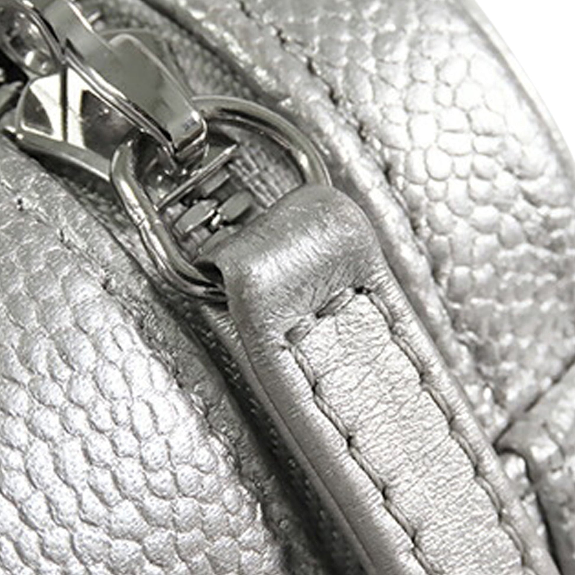 Chanel Medium Caviar CC Filigree Vanity Case