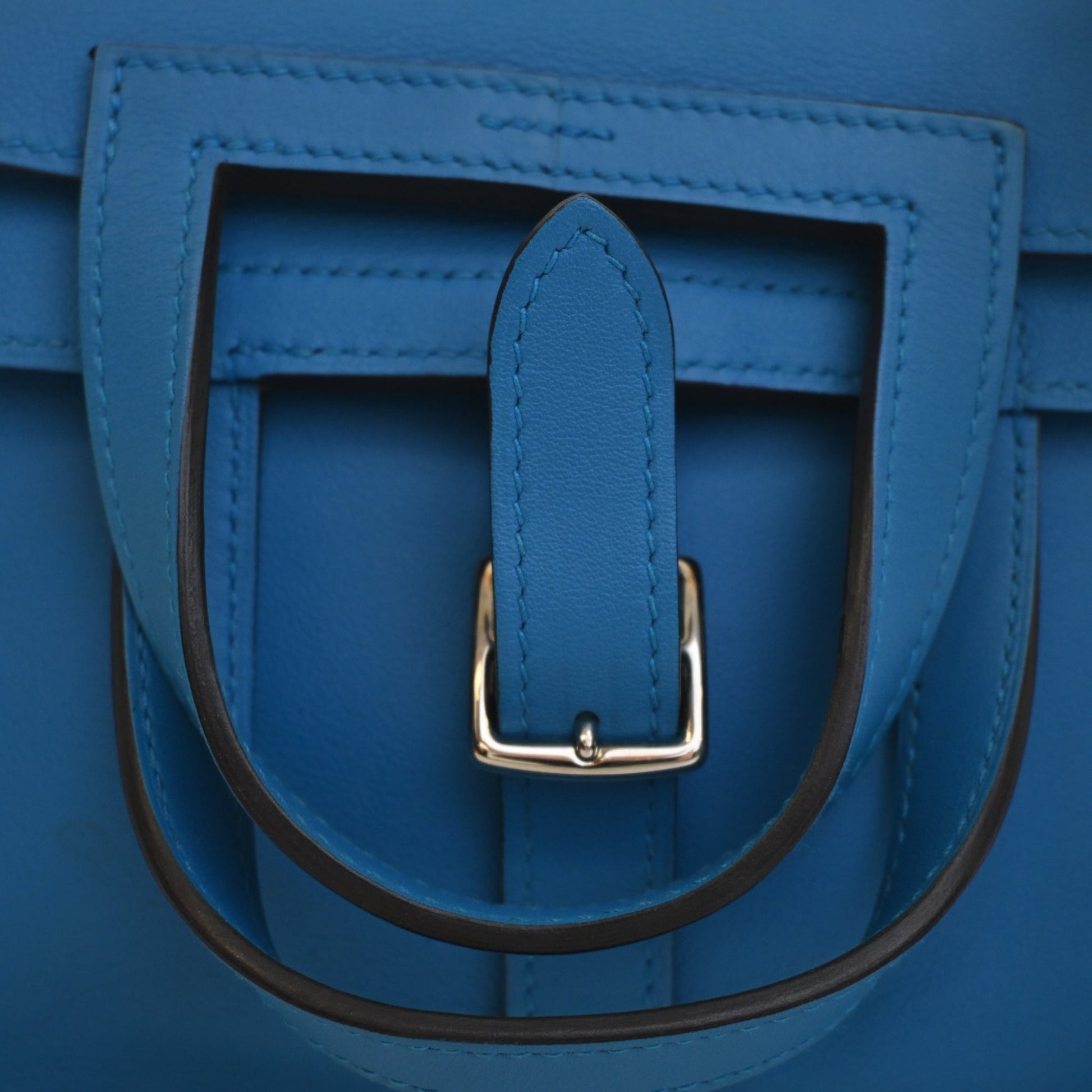 Hermès Mini Swift Halzan 22
