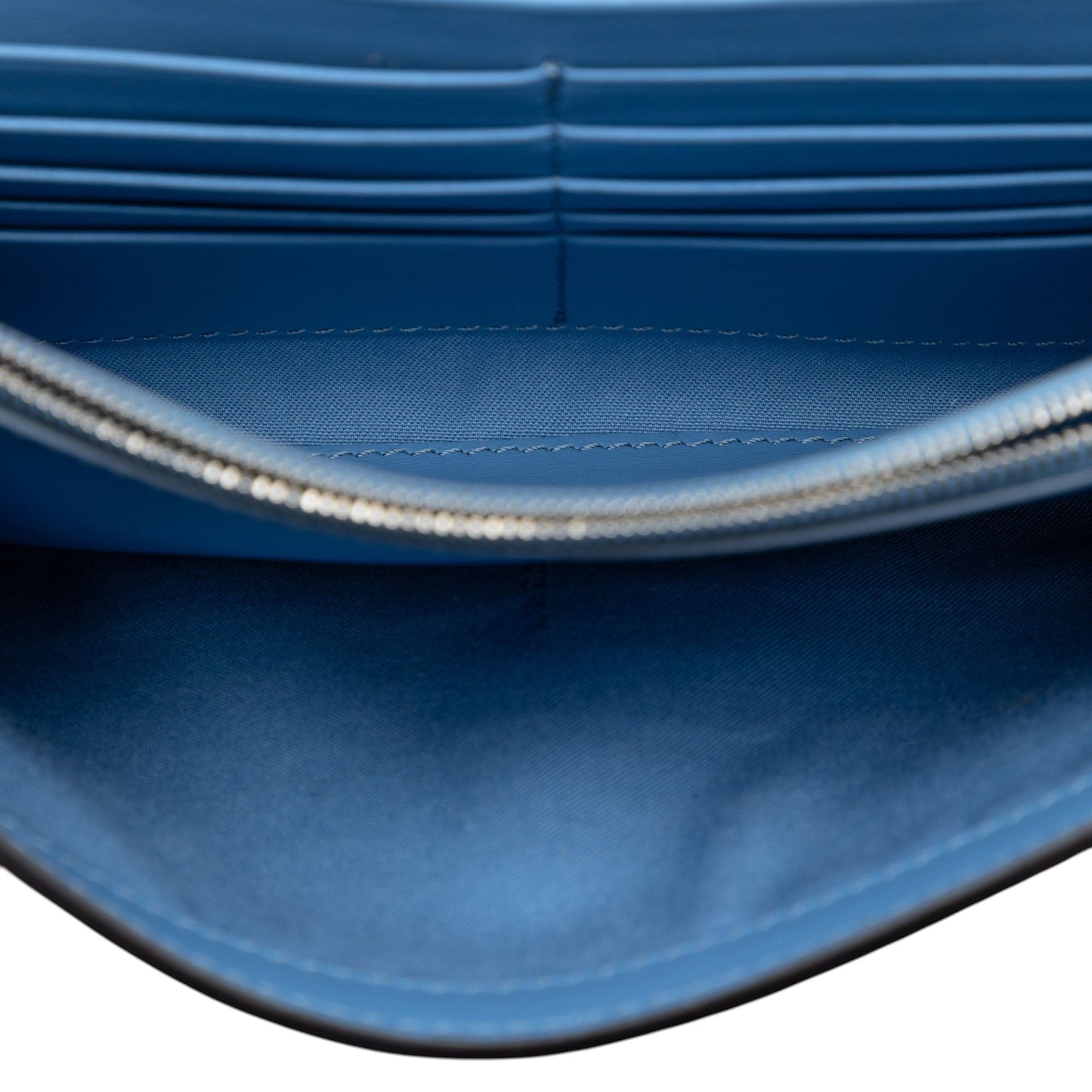 Fendi Calfskin F is Fendi Kan I Wallet on Chain