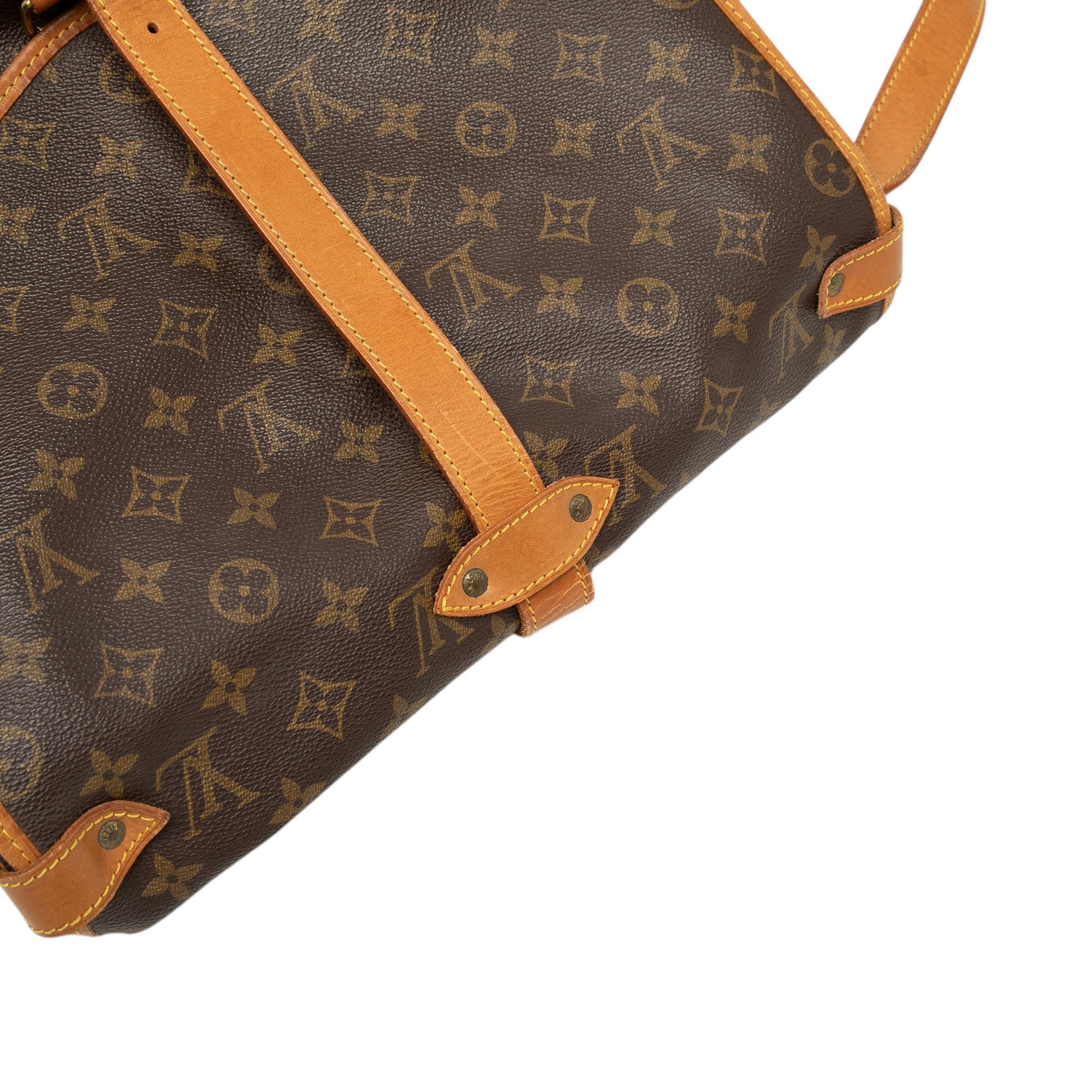 Louis Vuitton Monogram Saumur 35