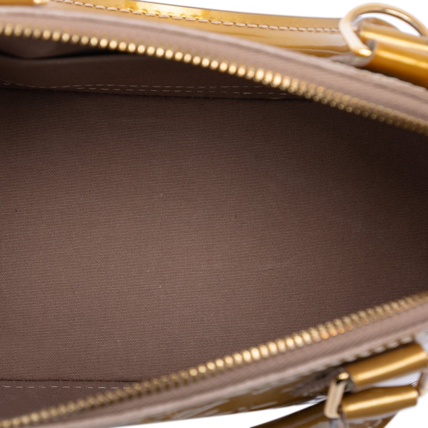 Louis Vuitton Monogram Vernis Alma BB