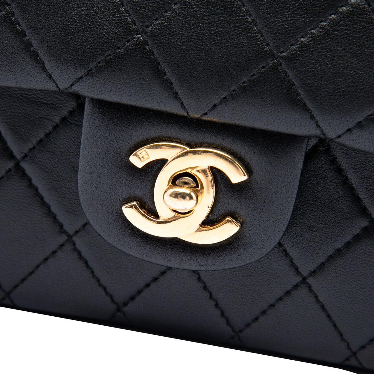 Chanel Medium Classic Lambskin Double Flap — Black